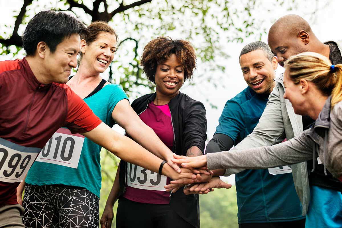 25+ Fun Outdoor Team Building Activities