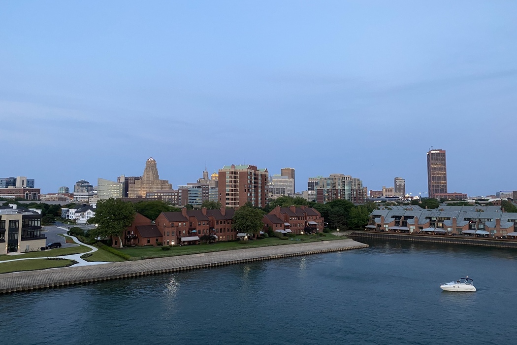 Picture of city skyline team building
